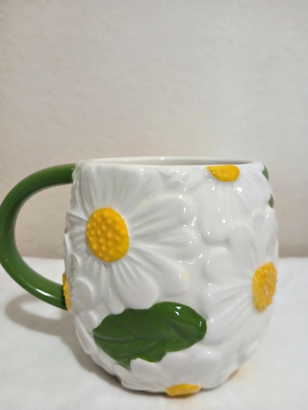 LANG Daisy Floral Mug in White & Green